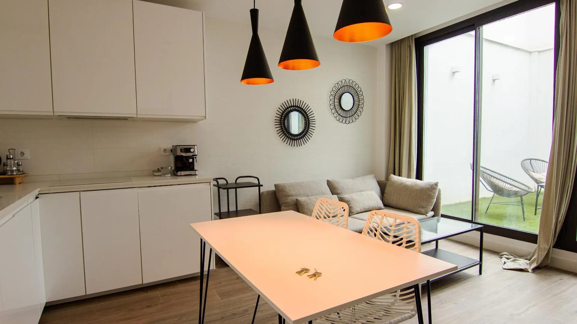 Apartment Rentalsevilla Juan De Pineda Spain