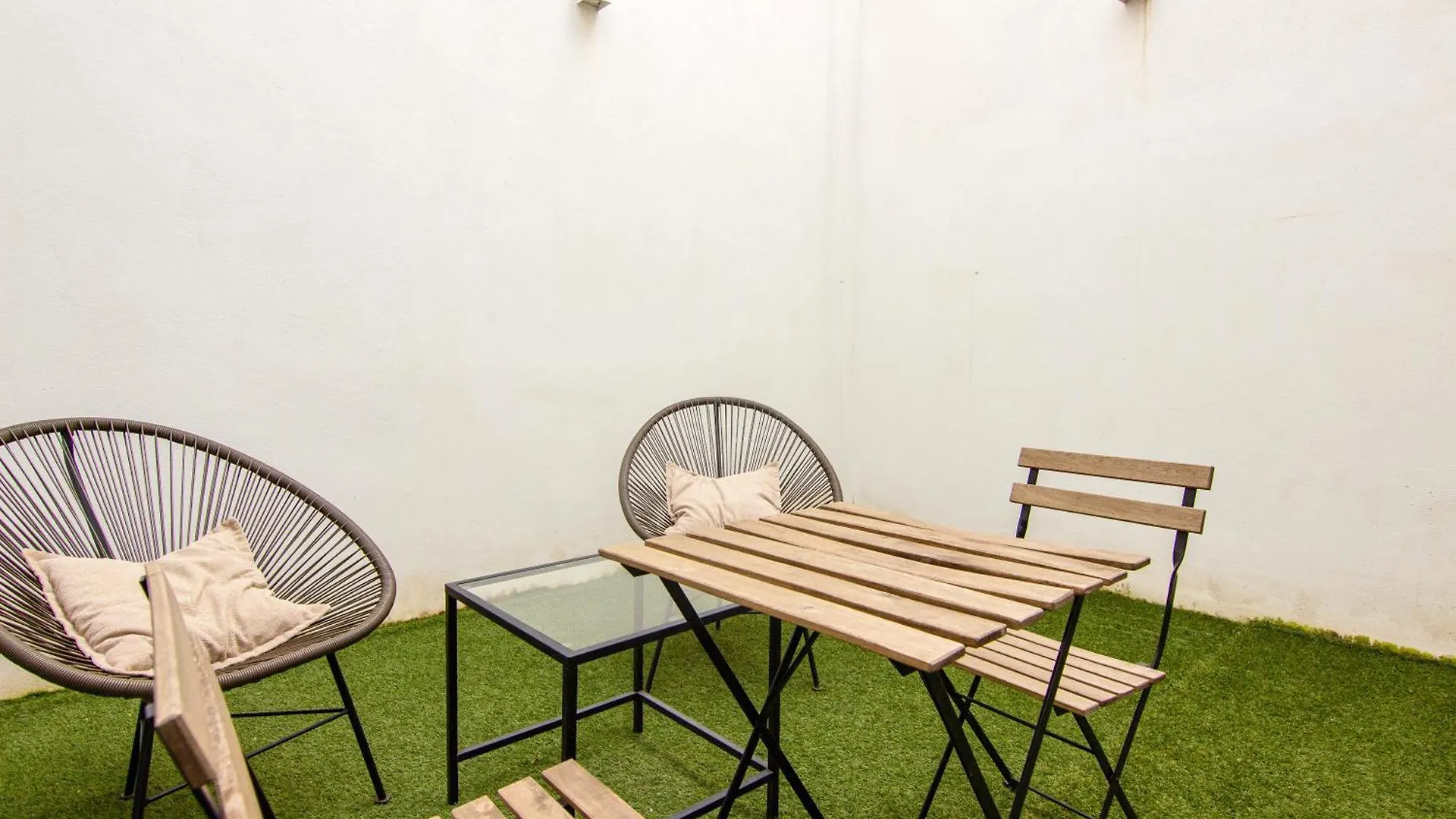 Apartment Rentalsevilla Juan De Pineda Spain